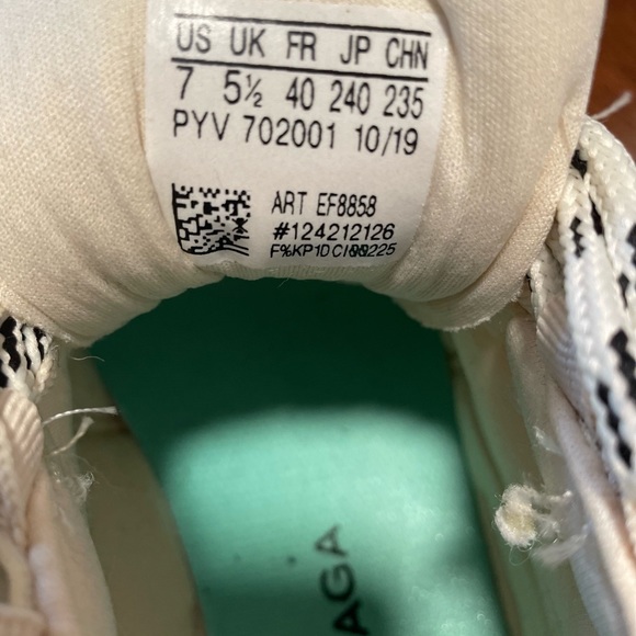 Balenciaga sneakers new in box size 7 women’s - Picture 8 of 8